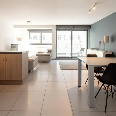 Apartamento With Marina View